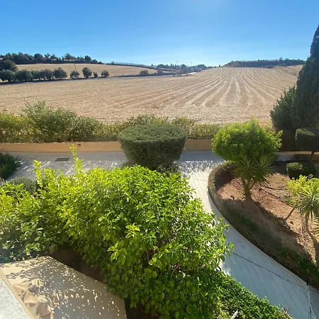 William And Emily דירה