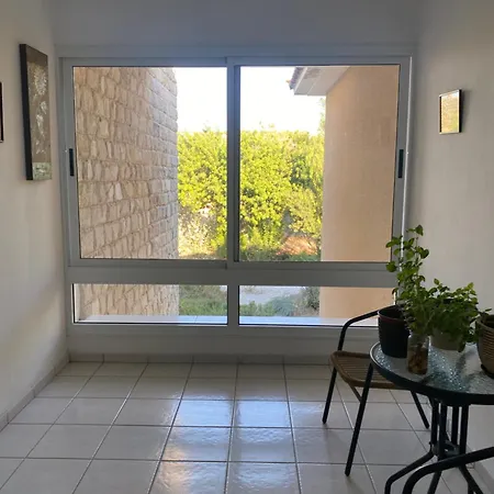 William And Emily * Polis