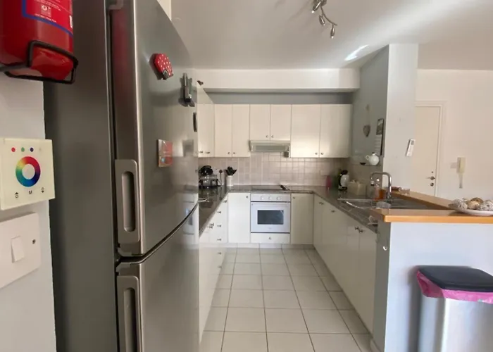 William And Emily 公寓 Polis