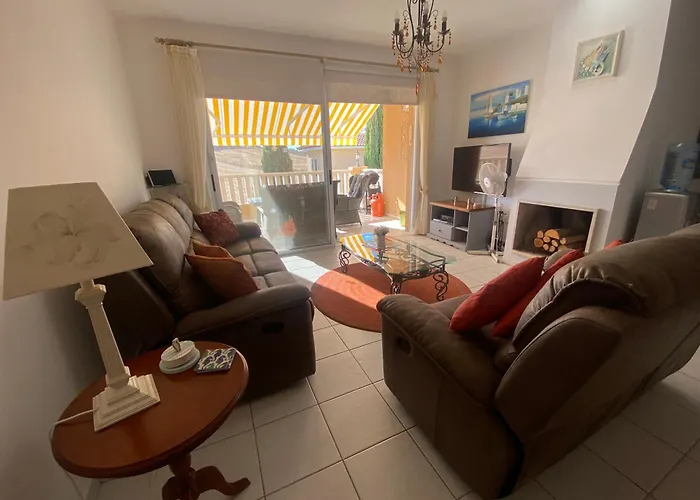 William And Emily Polis